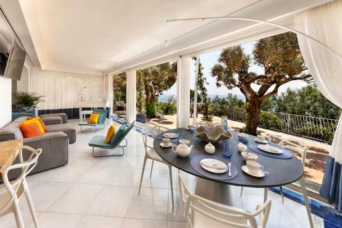 Nerano Villa Sleeps 14 With Pool