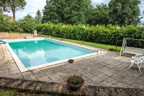 Apartamento La Colombara - Offagna, Meravigliosa Villa Con Piscina