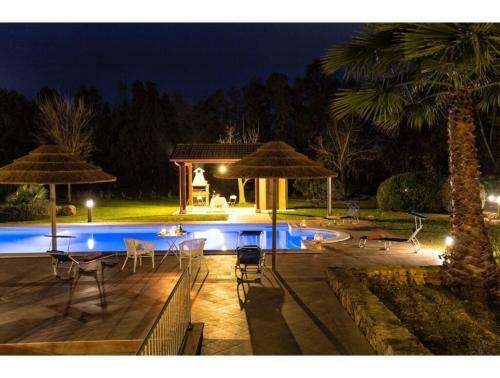 Alghero Villa Laura For 10 People With Swimming Pool