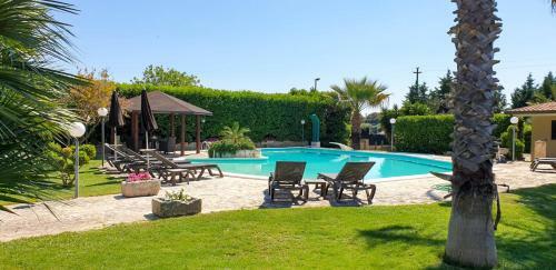 Oria Villa Sleeps 8 Pool Air Con Wifi