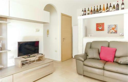 Two-bedroom Apartment In Orosei