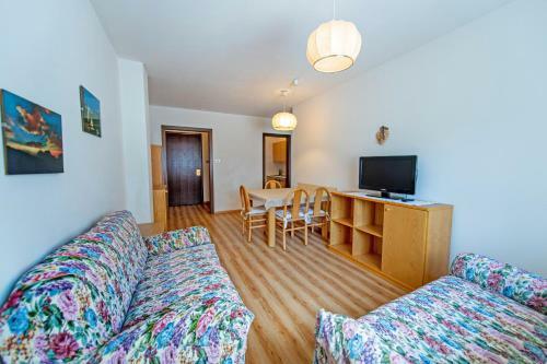 Apartments Cesa Brida