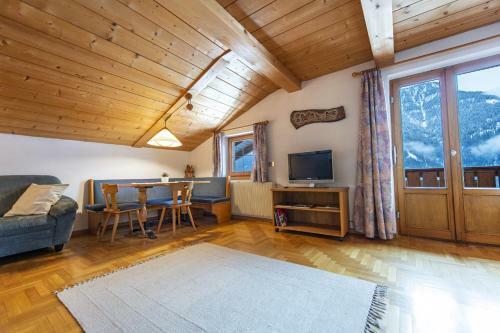 Panorama Apartment Pizaut