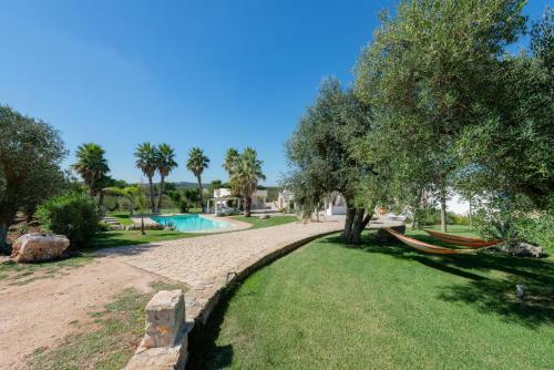 Helloapulia Trulli Oleandro