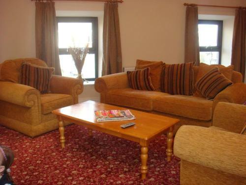 Hostal Shines Guesthouse
