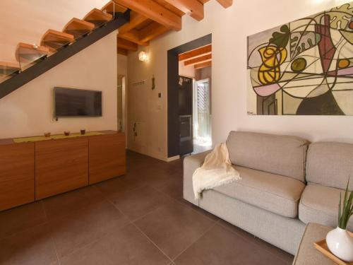 Welc-om Golden Apartment