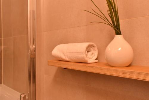 Welc-om Golden Apartment