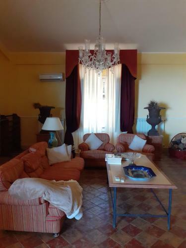 Villa Nel Vigneto E Nei Boschi