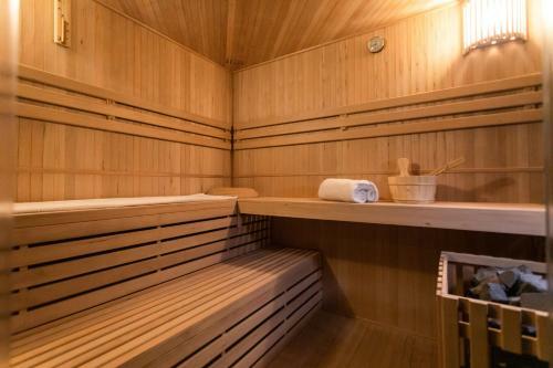 Hostal Divisi Suites