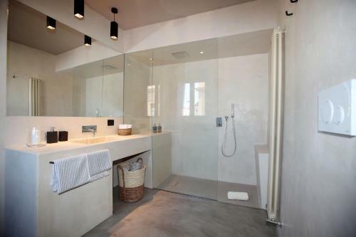 Hotel Casa Nostra Luxury Suites