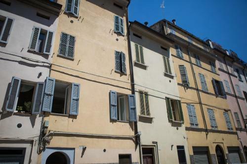 Centro Storico Oltretorrente Apartment