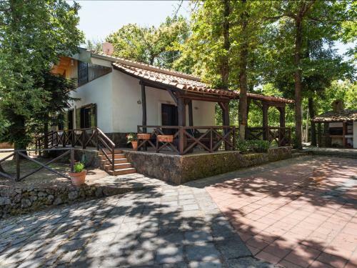 Welcoming Holiday Home In Pedara With Private Swimming Pool