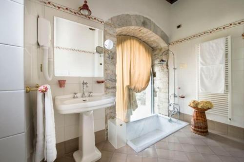 Perugia Villa Sleeps 15 Pool Air Con Wifi