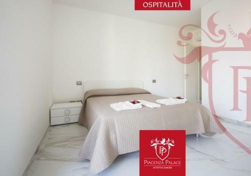 Hostal Affittacamere Piacenza Palace