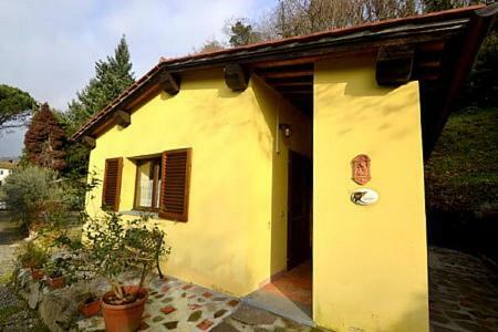 Pescia Villa Sleeps 4 Pool Wifi