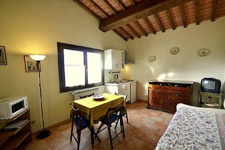 Pescia Villa Sleeps 4 Pool Wifi