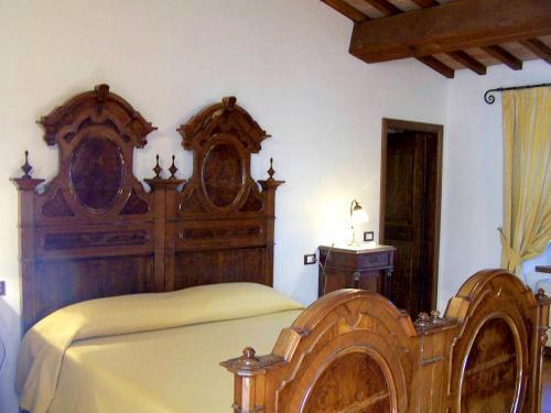 Pienza Villa Sleeps 14 With Pool And Air Con