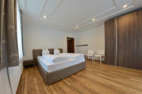 Apartments Mupan