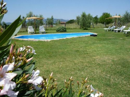 Pitigliano Villa Sleeps 9 Pool Wifi