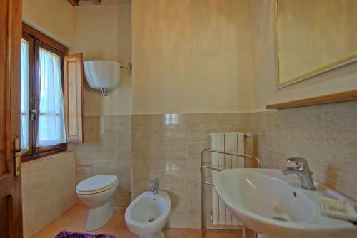Poderi Rancoli Villa Sleeps 12 With Pool And Wifi