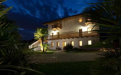 Apartamento Albergo Diffuso Polcenigo B.vittorio