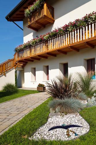 Apartamento Albergo Diffuso Polcenigo B.vittorio
