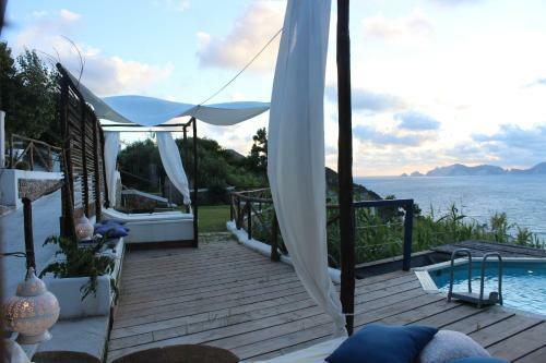 Exclusive Villa Seaview With Private Pool And Garden