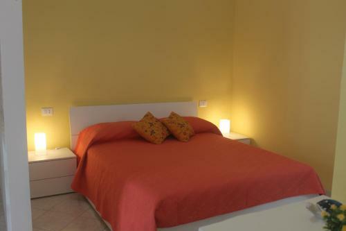 Bed & Breakfast Camere Dieci Maggio- Beb Dory, Nemo, Guizzo