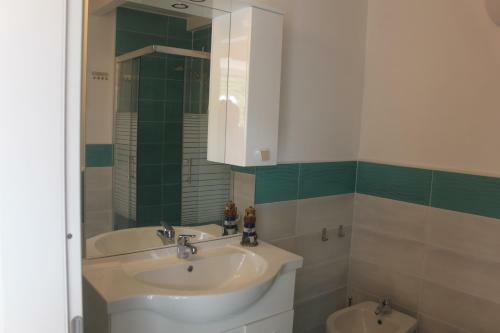 Bed & Breakfast Camere Dieci Maggio- Beb Dory, Nemo, Guizzo