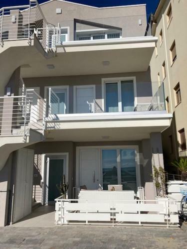 Hostal Alba Sul Mare Luxury Rooms