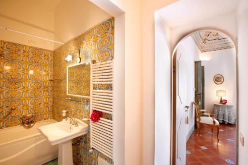 Positano Villa Sleeps 15 Pool Air Con Wifi