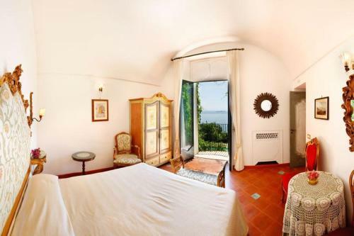 Positano Villa Sleeps 15 Pool Air Con Wifi
