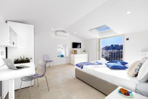 Amore Rentals - Casa Cristallo