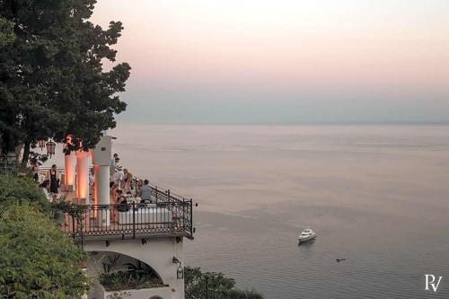 Positano Villa Sleeps 14 Pool Air Con Wifi