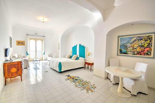 Positano Villa Sleeps 2 Air Con Wifi