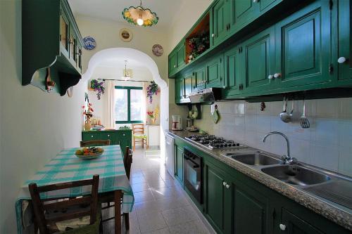 Positano Villa Sleeps 2 Air Con Wifi