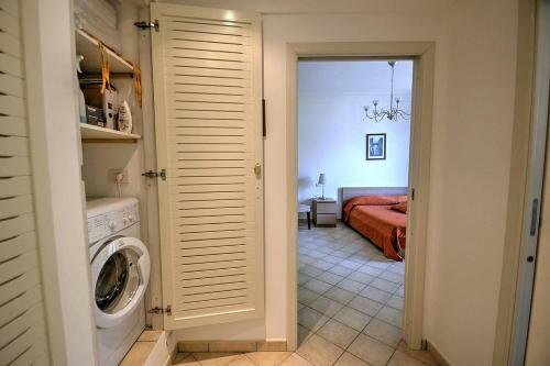 Positano Villa Sleeps 3 Air Con Wifi