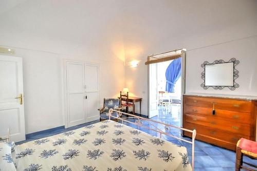 Positano Villa Sleeps 5 Air Con Wifi