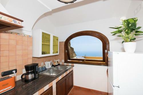 Positano Villa Sleeps 4 Air Con Wifi