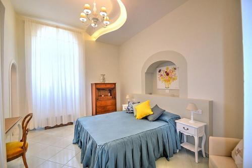 Positano Apartment Sleeps 6 Air Con Wifi