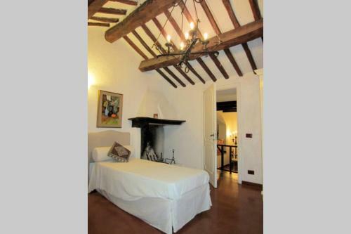 La Casa Del Mandorlo - Holiday Cottage