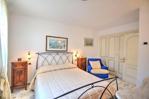 Praiano Villa Sleeps 4 Air Con Wifi