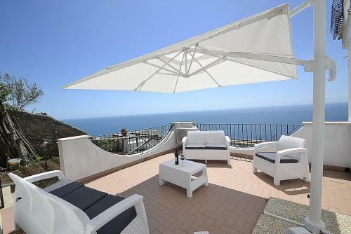Praiano Villa Sleeps 7 Pool Air Con Wifi