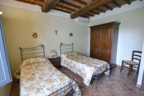 Pozzo Della Chiana Villa Sleeps 24 Pool Air Con