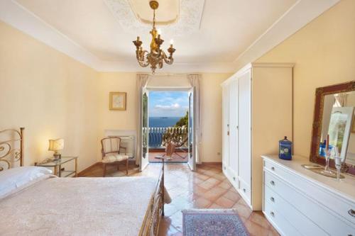Praiano Villa Sleeps 6 Pool Air Con Wifi
