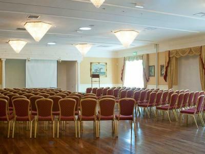 Finnstown Castle Hotel