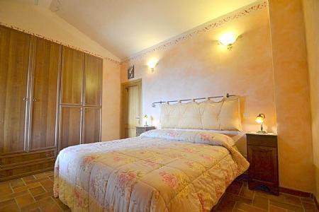 Puliciano Villa Sleeps 3 Pool Wifi