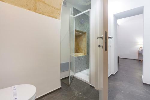 Hostal Ad Maiora - Design Rooms