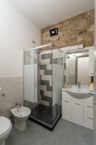 Hostal Ercole Di Cafeo Bed And Breakfast