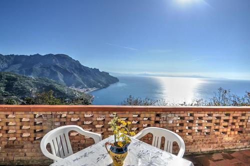 Ravello Villa Sleeps 4 Pool Air Con Wifi